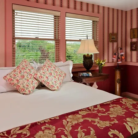 Lands End Inn - Adults Only-3